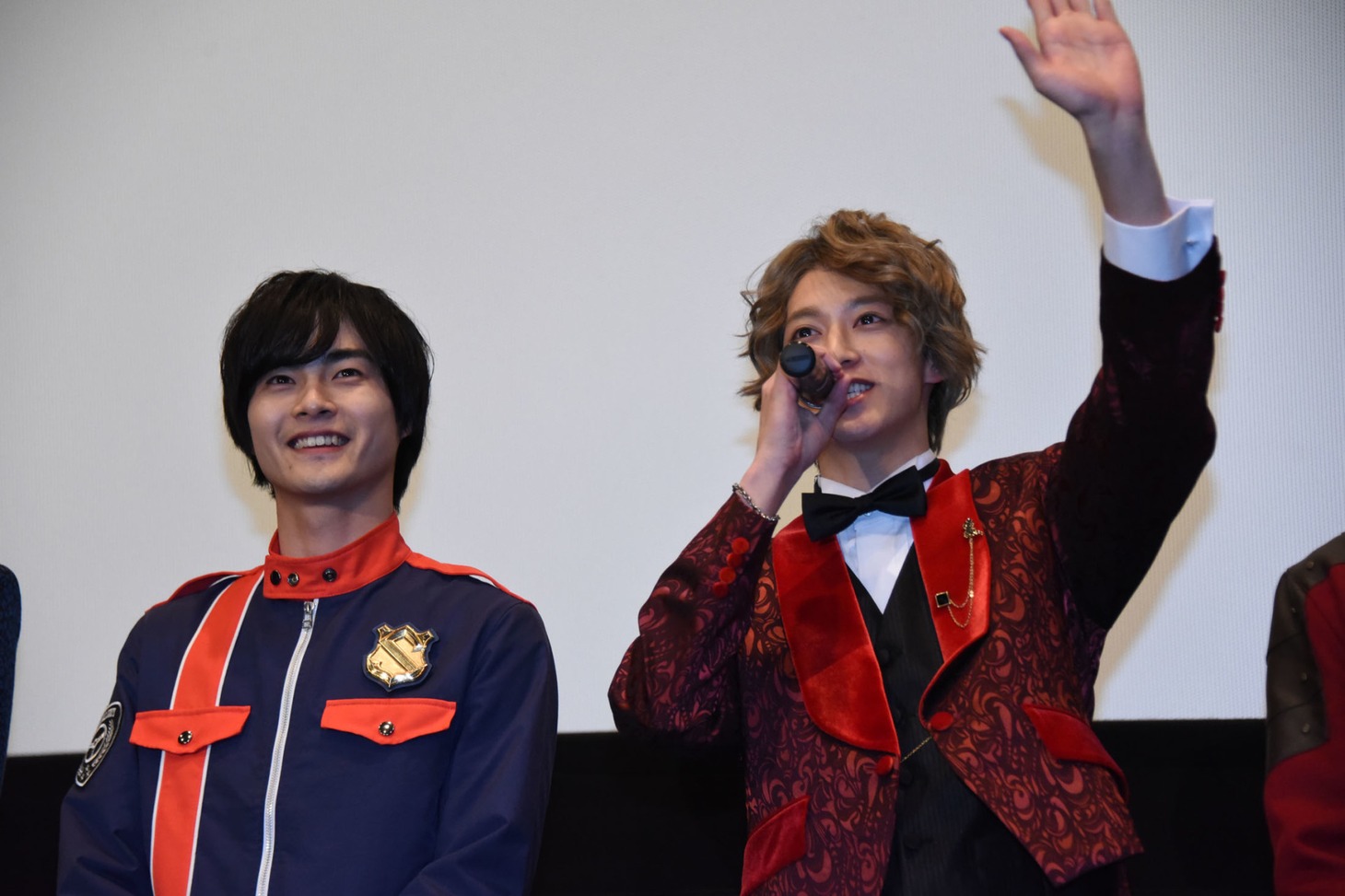 左から結木滉星、伊藤あさひ。