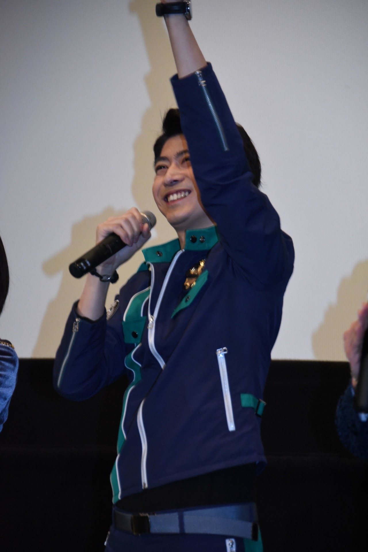 横山涼