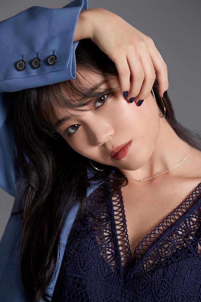 鷲尾伶菜