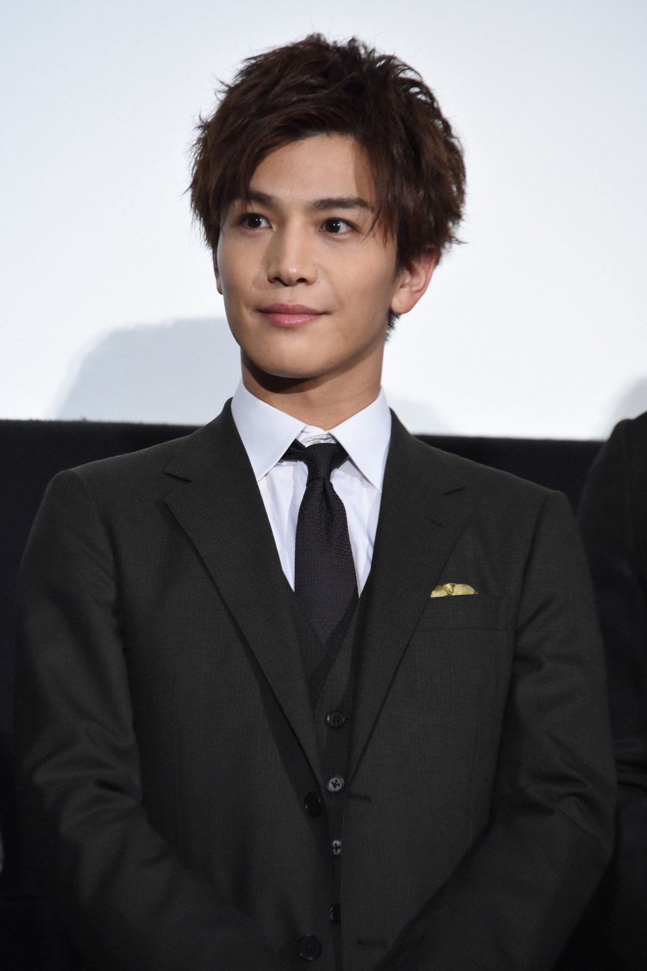 岩田剛典