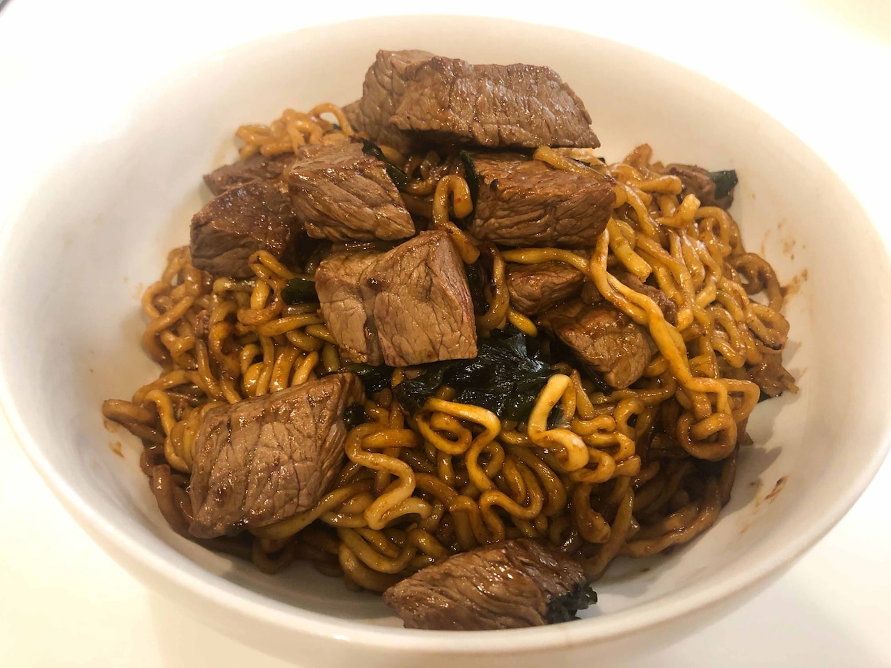 「パラサイト 半地下の家族」に登場するジャージャーラーメンこと、チャパグリの完成図。