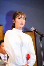 松岡茉優