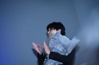 広瀬すずのVTRに喜ぶ吉沢亮。