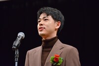 成田凌