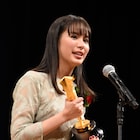 キネ旬新人賞の関水渚が石井裕也に感謝、鈴鹿央士は先輩へ「お世話になります」