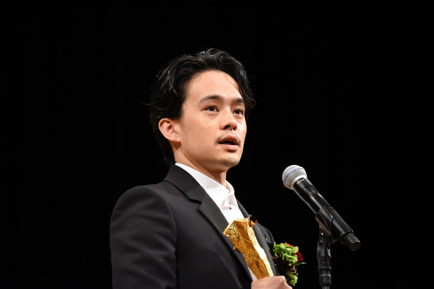 池松壮亮
