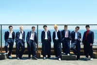 ドラマ「湘南純愛組！」それぞれの役に扮した出演者たち。