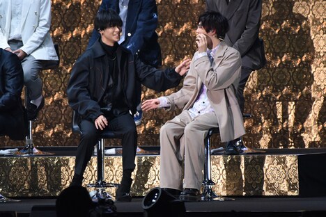 左から川村壱馬、吉野北人。