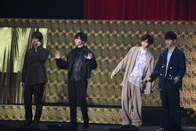 左から藤原樹、川村壱馬、吉野北人、長谷川慎。