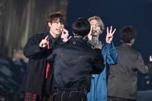 板垣瑞生と前田公輝に遭遇した川村壱馬。