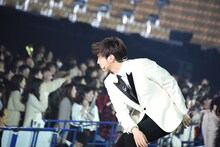 “ジュリアンさんが転んだ”中の片寄涼太。