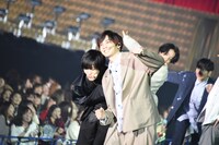 左から川村壱馬、吉野北人。