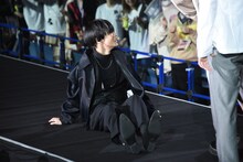 “ジュリアンさんが転んだ”中の川村壱馬。