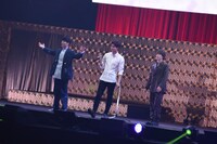 「Possible」パフォーマンスの様子。