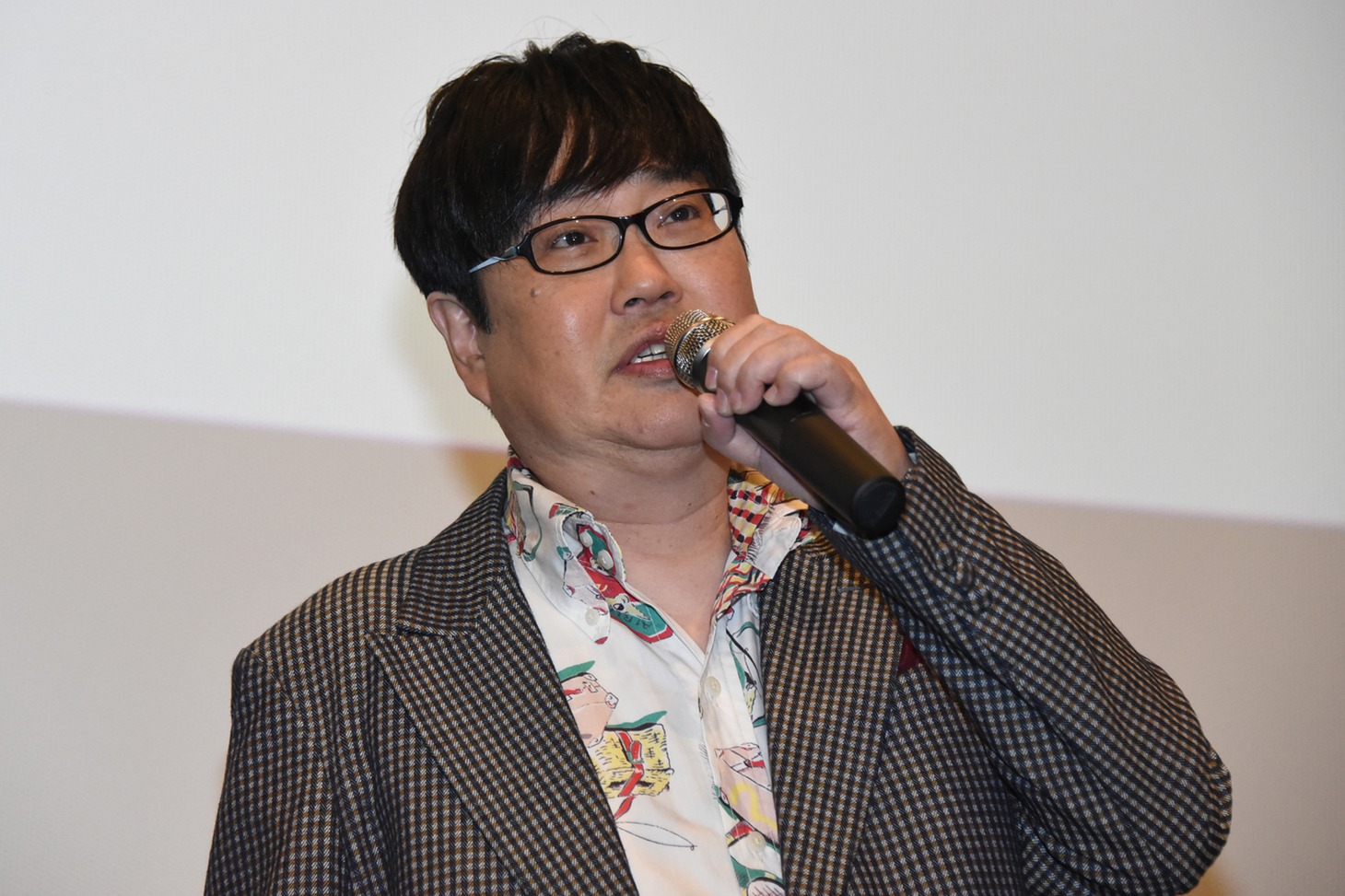 六角精児