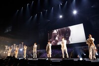 2月15日昼公演より、「春の花」パフォーマンスの様子。