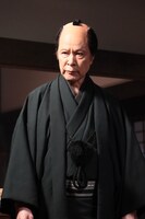 「みをつくし料理帖」より、鹿賀丈史演じる采女。