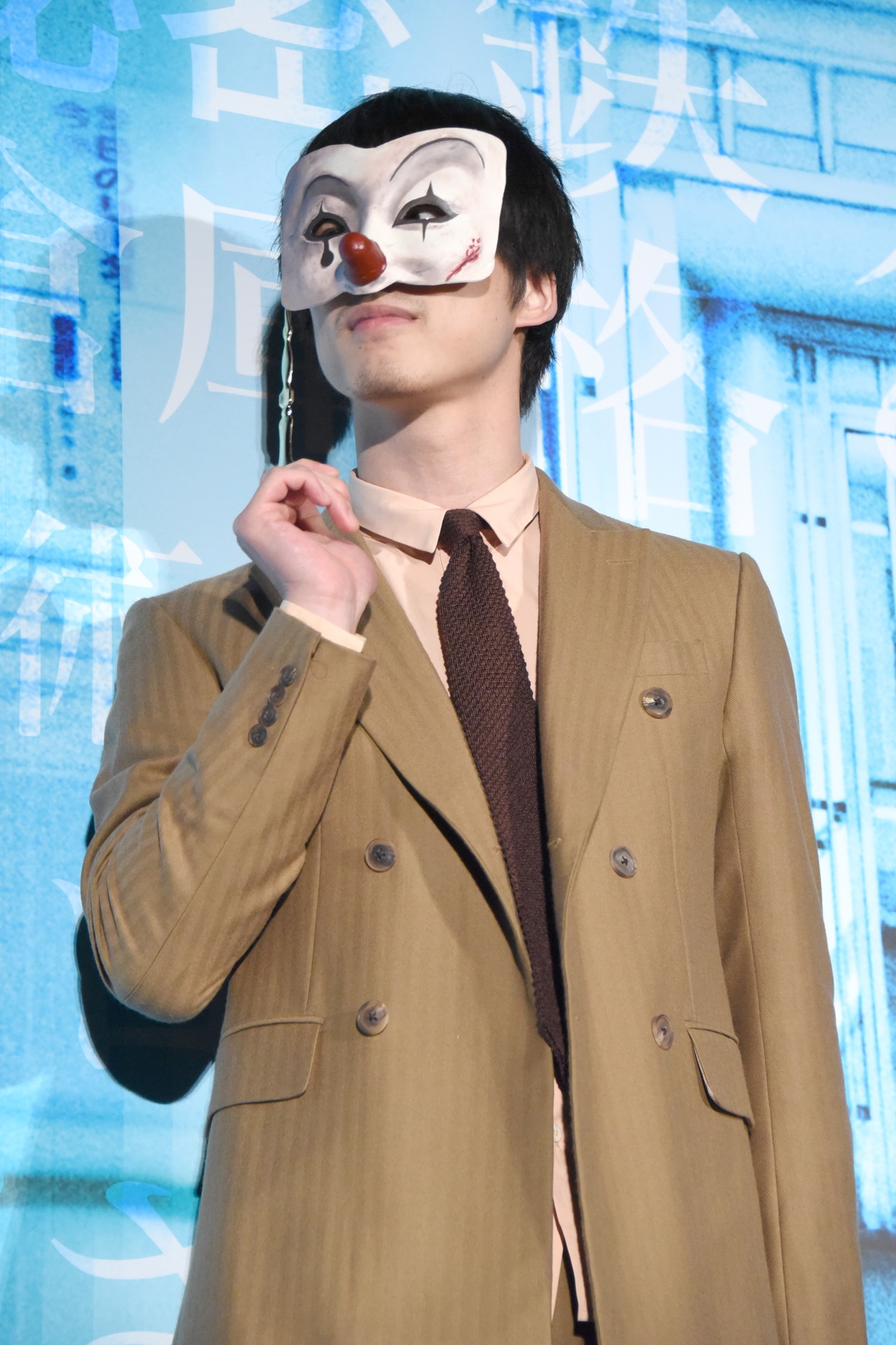 坂口健太郎