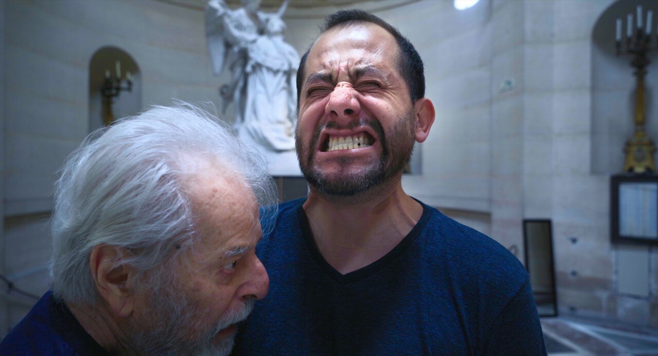 「ホドロフスキーのサイコマジック」4月公開決定、悩める人々が癒やされる予告解禁