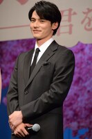 岡田健史