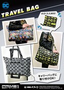 DC コミックスヴィンテージ  スーツケースバッグの使用イメージ。