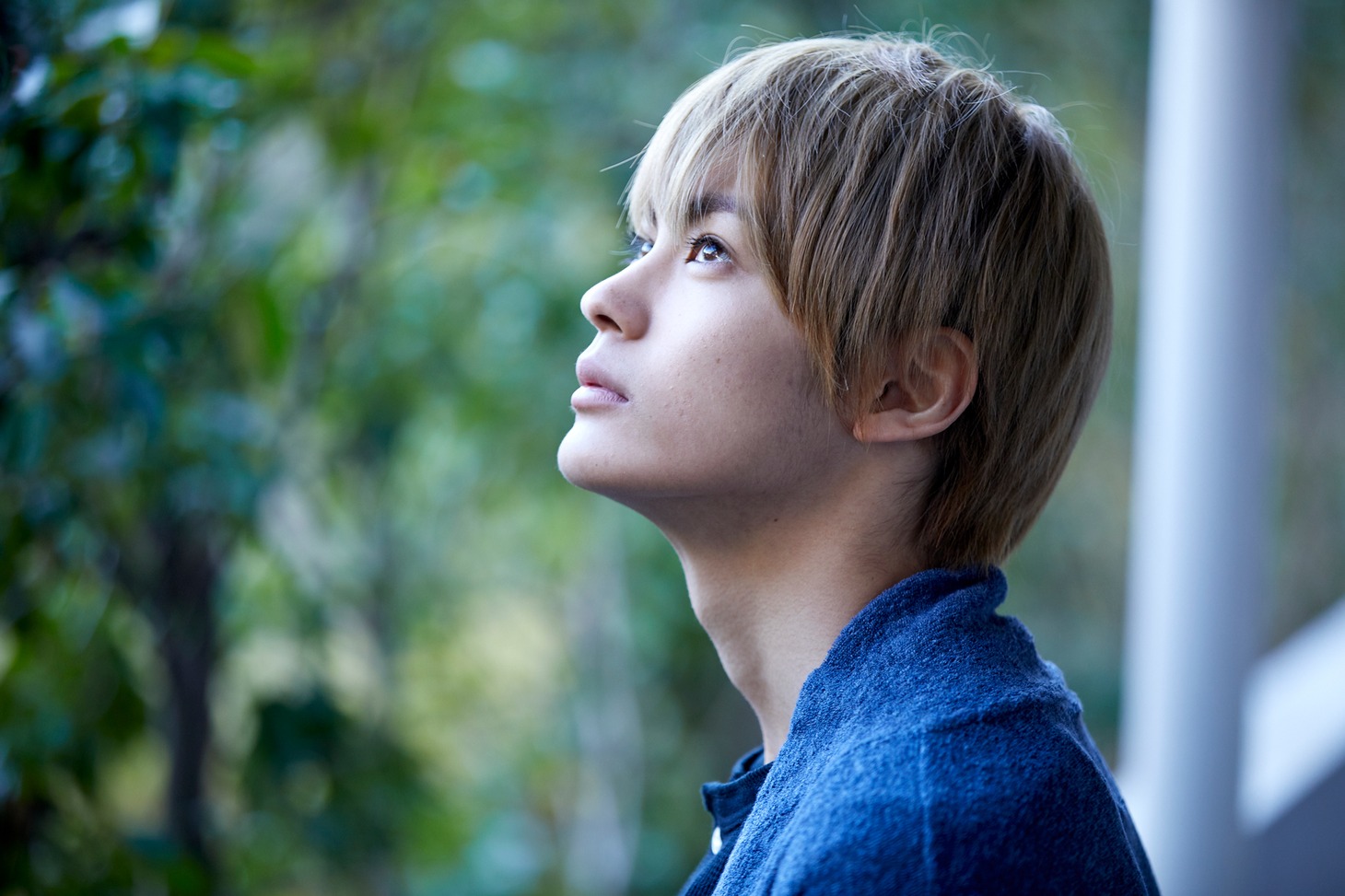 ドラマ「鈍色の箱の中で」第3話の場面写真。