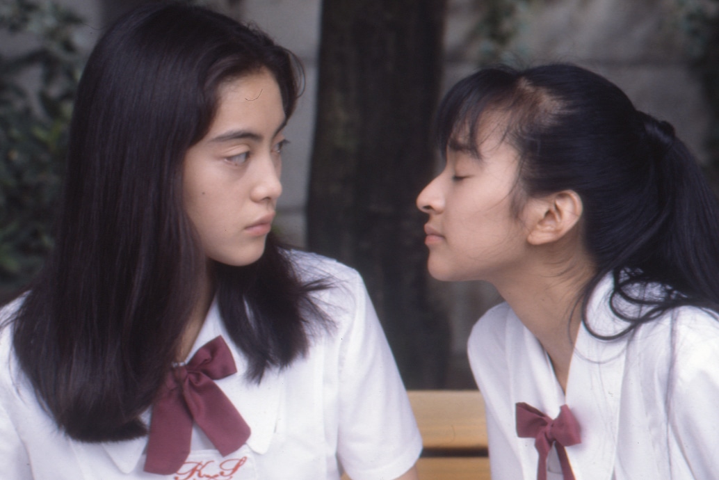 「新・百合族 先生、キスしたことありますか？」 (c)1994 日活株式会社