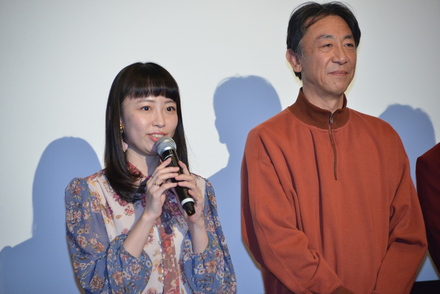 左から洸美-hiromi-、利重剛。