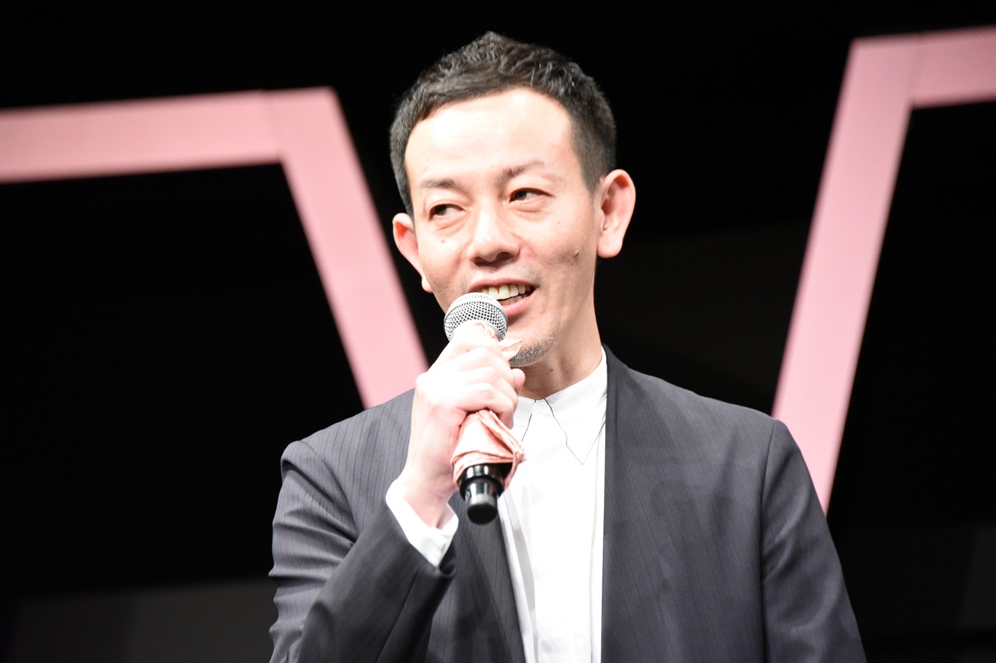 浜崎慎治