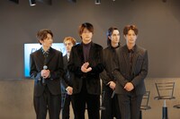 都立八王子南工業高校の部員を演じるキャストたち。