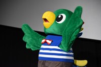 「ワンパパ体操」を踊るとりっぴい。