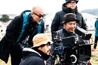 竹中直人（左上）