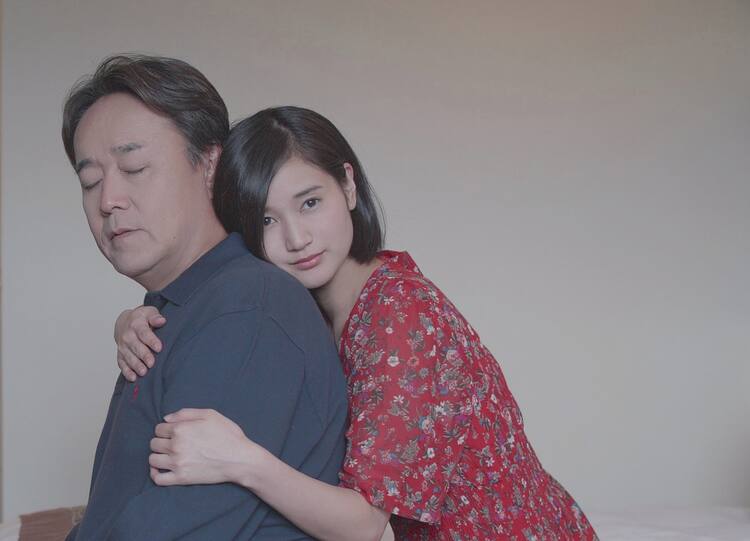 中年男性が美女2人の間で揺れ動く 恋する男 公開 編集監修はスコリモフスキ コメントあり 映画ナタリー
