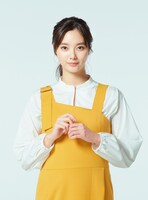 新川優愛扮する荻野爽。