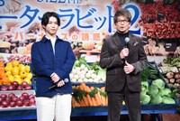 左から千葉雄大、哀川翔。