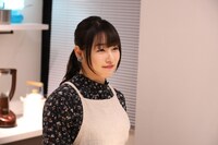 「年上のカノジョ」より、桜井日奈子演じる梨紗。