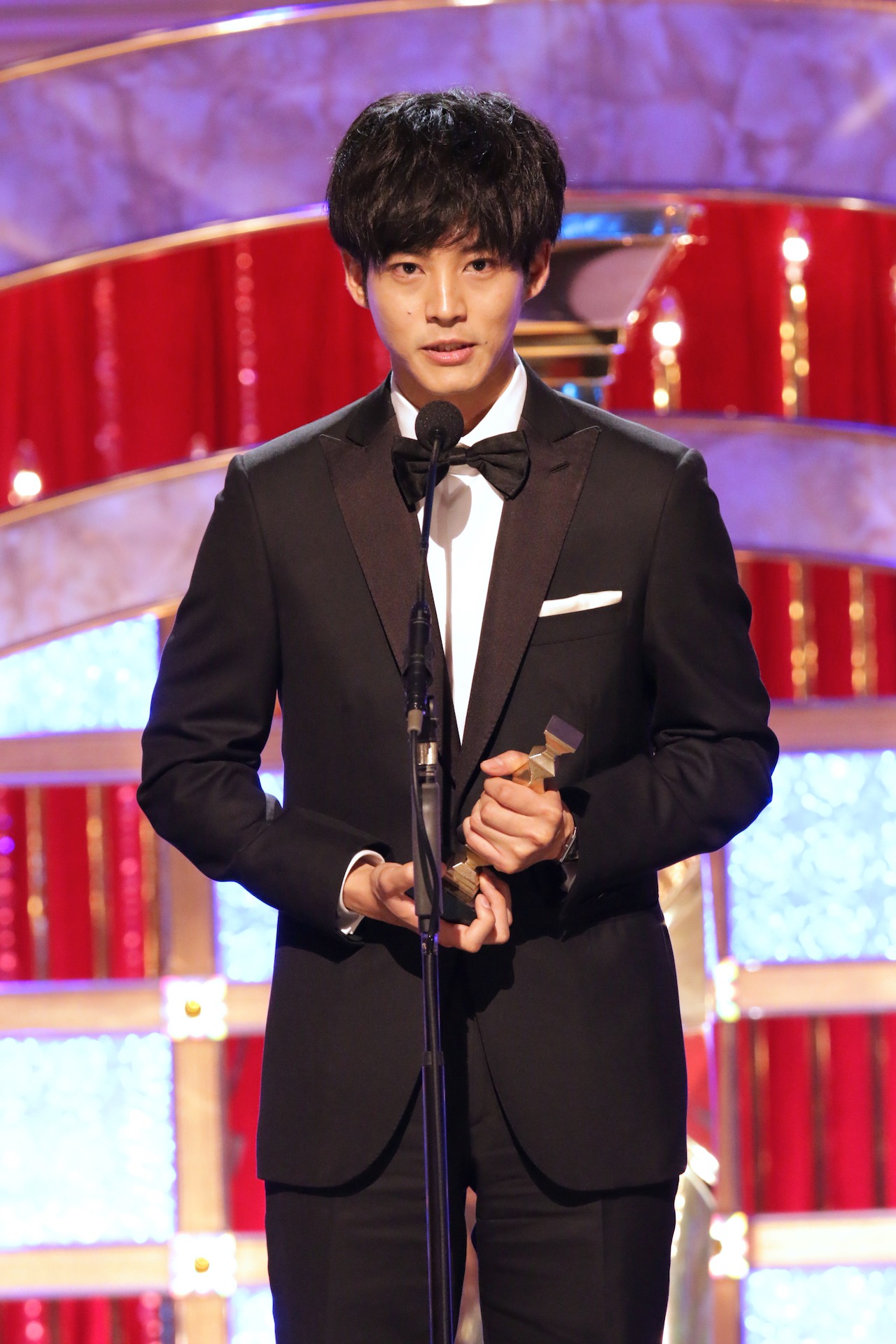 最優秀主演男優賞に輝いた松坂桃李。
