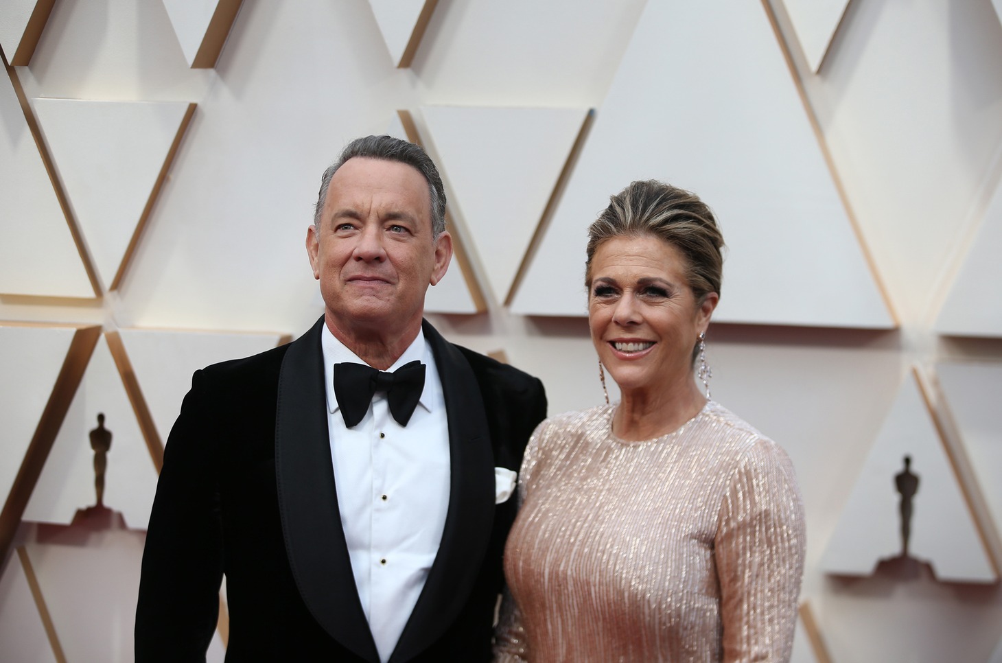 左からトム・ハンクス、リタ・ウィルソン。（写真提供：Li Ying Xinhua News Agency / Newscom / ゼータ イメージ）