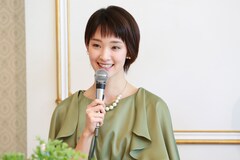 剛力彩芽が橋爪功と高畑淳子の娘に お終活 製作発表会見が開催 写真15枚 映画ナタリー