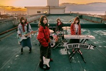 SILENT SIREN