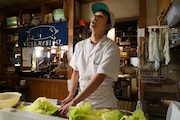 「とんかつDJアゲ太郎」