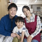 土屋太鳳が田中圭の妻役で「ヒノマルソウル」出演、親子3ショットも公開