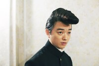 「きょうの猫村さん」より、染谷将太演じる強。