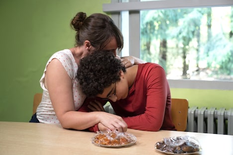 「その手に触れるまで」