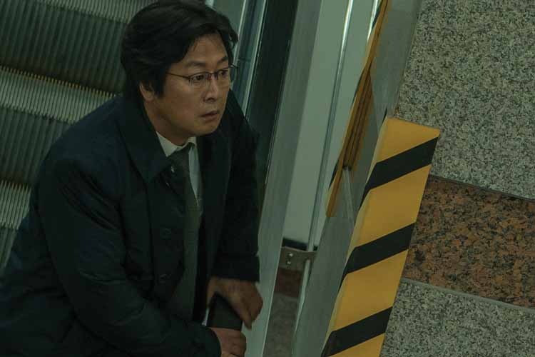 「未成年」