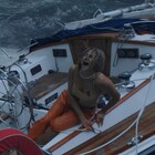 浸水したヨットで意識が戻り…遭難した男女の41日間描く「アドリフト」冒頭映像