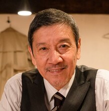 菊池義雄役の奥田瑛二。