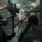 ハーレイ・クインの強みは?マーゴット・ロビーがアクション解説する特別映像