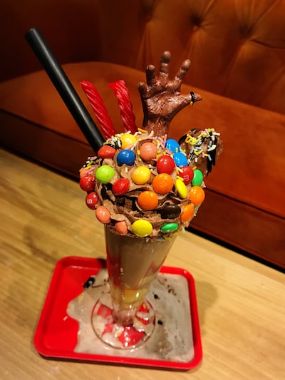 cafe&DINE in “nope”の「candy,candy,candy」。