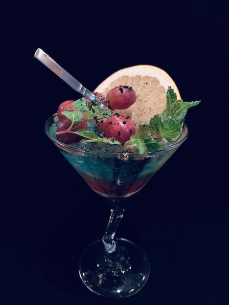 八月の鯨の「デッド・ドント・ダイ」。